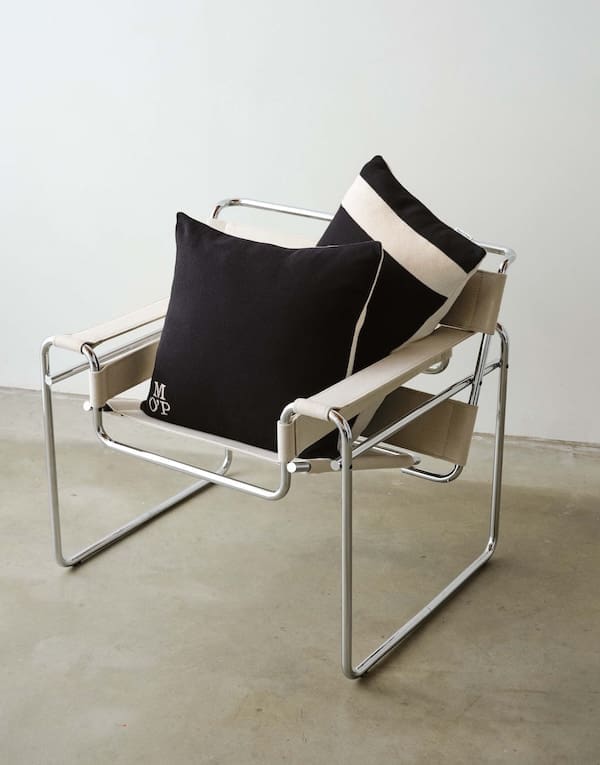 Marc O'Polo Statement Black sierkussen